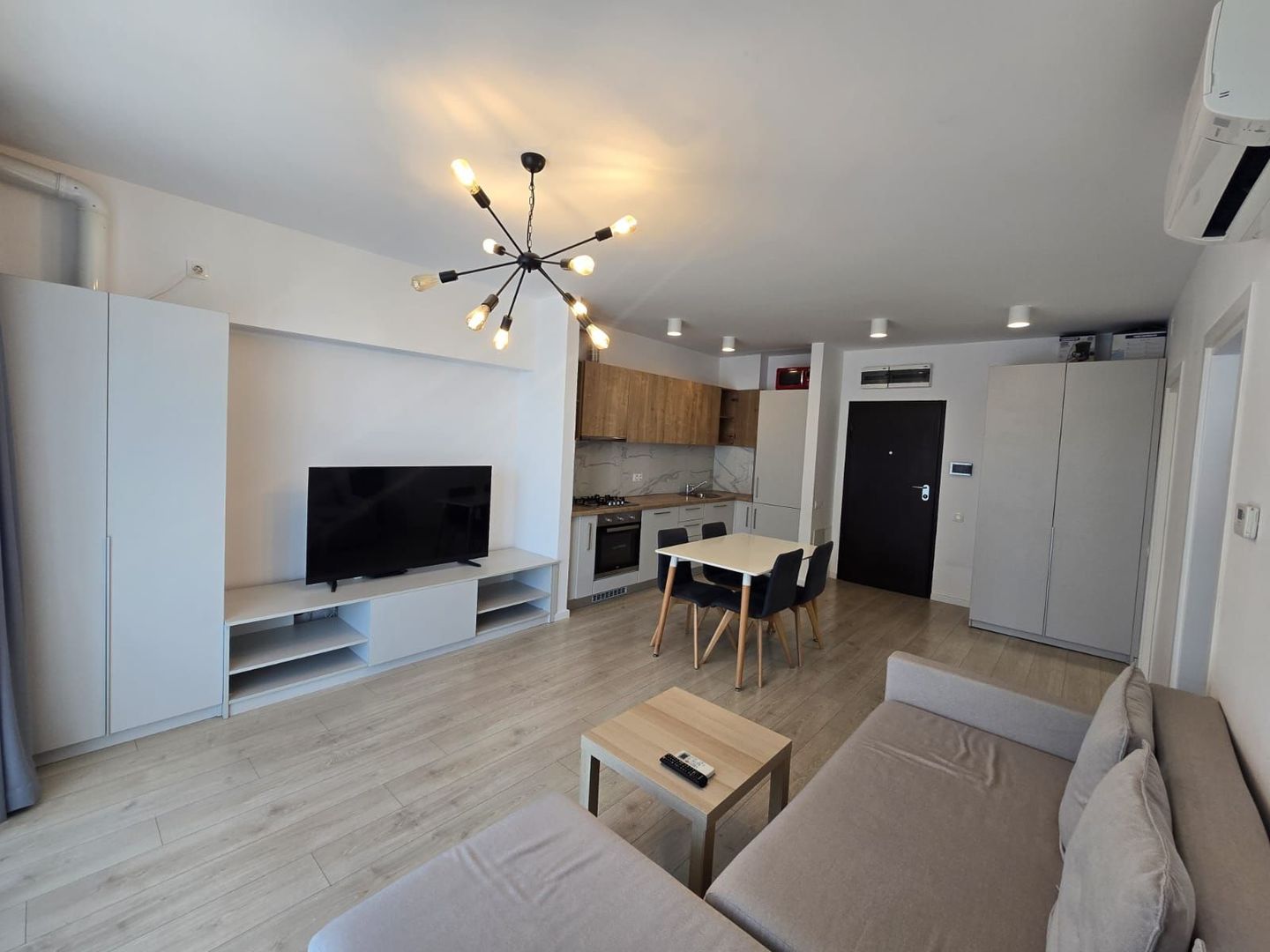 New Point Pipera | Etaj 6 | Încălzire în pardoseală | Parcare - Poză 3