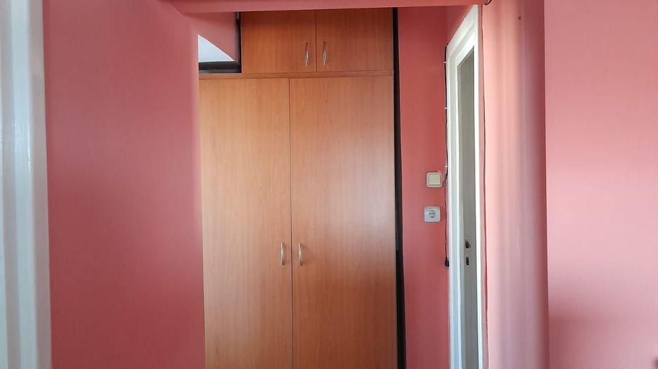Apartament cu o camera, de vanzare, situat in zona Dacia, Oradea. - Poză 7