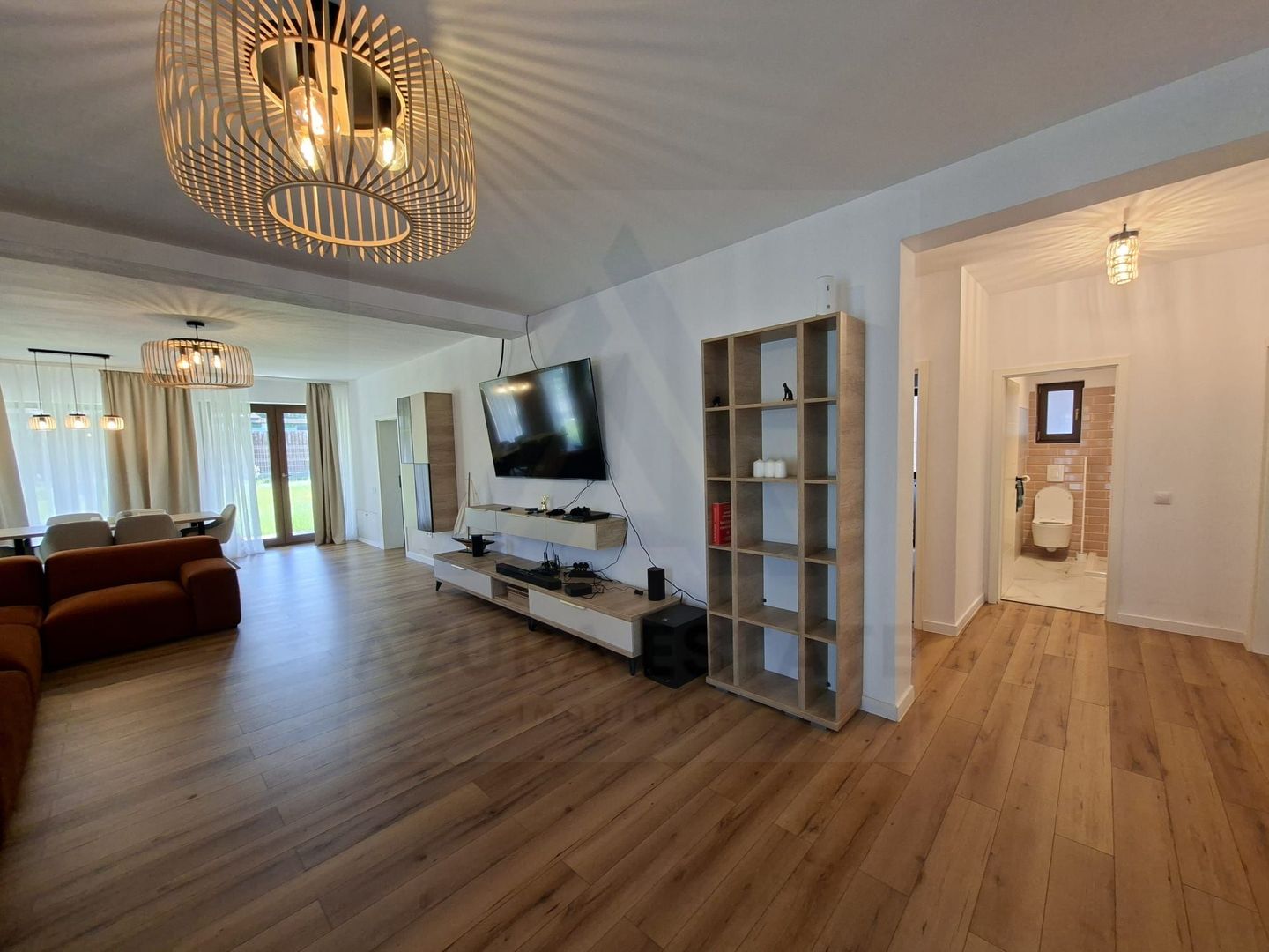 Casa individuala 140 mp utili pe un singur nivel teren 500 mp Tocile - Poză 4