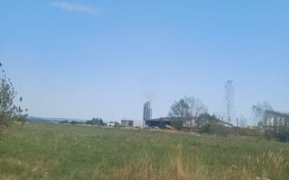 Teren | 10,000 MP | Extravilan | Posibilitate de parcelare | Cristian - Poză 1