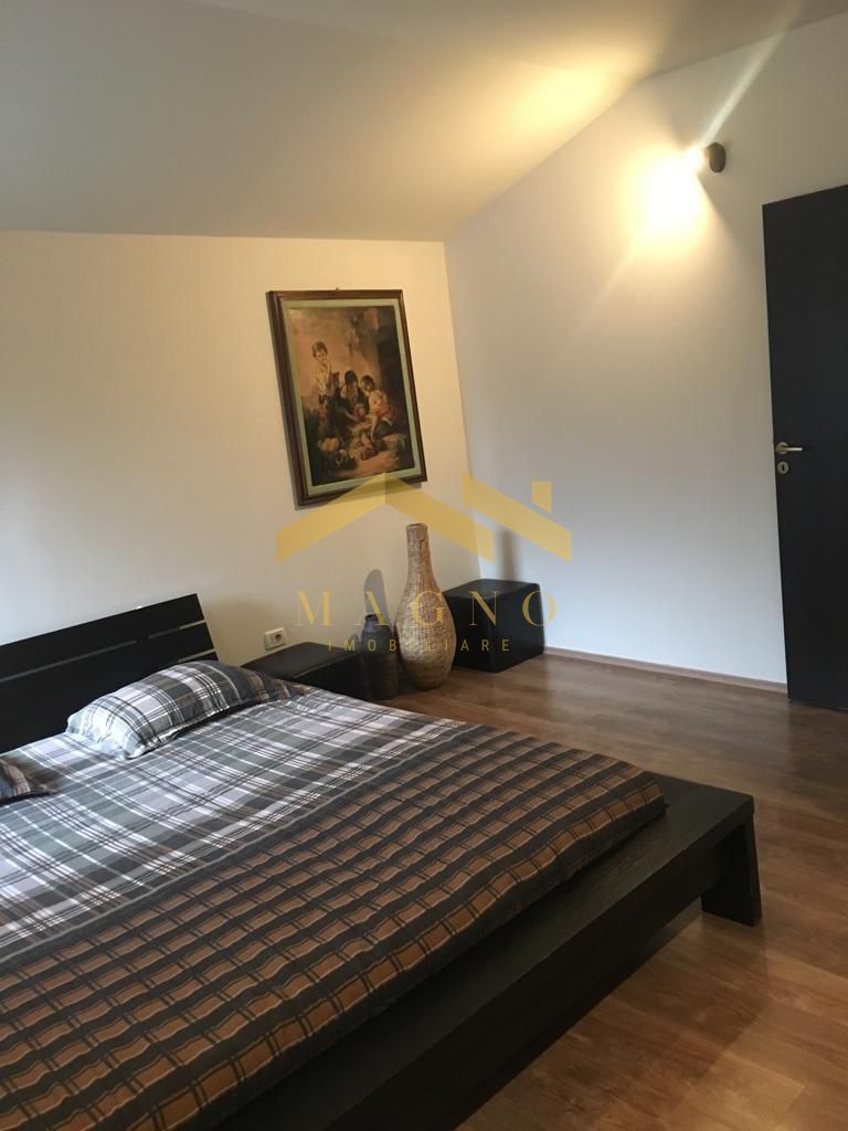 Apartament la casa zona Centrala - Poză 11