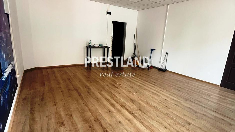 Inchiriez spatiu !! - Poză 4