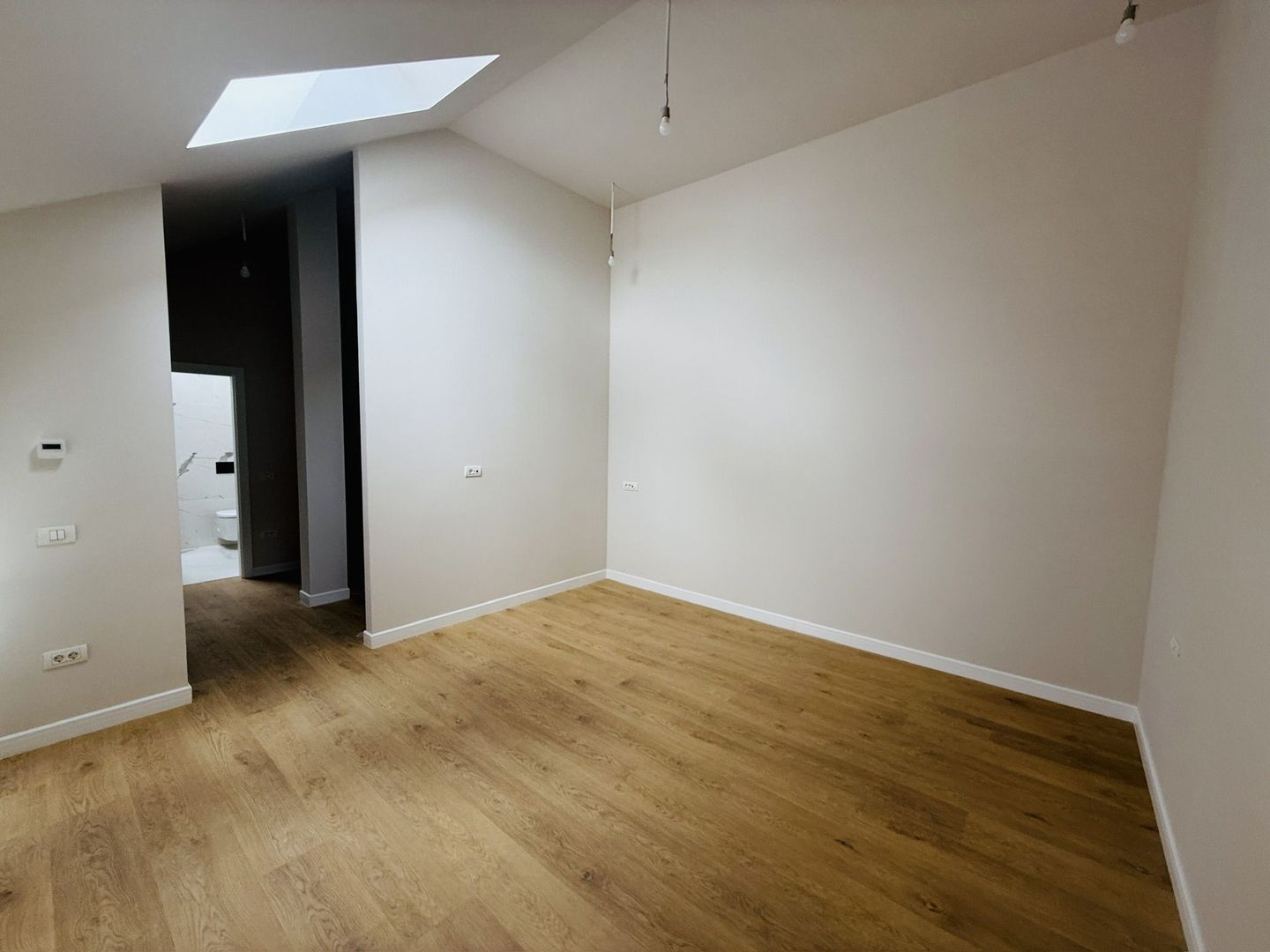 Complexul Studențesc | 3 camere | Scară interioară | 94 mp | Parcare privata - Poză 9