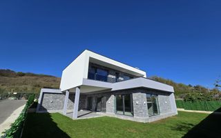 Casa individuala, 129 mp utili, teren 583 mp, terasa 68 mp, zona Sun Garden - Poză 6