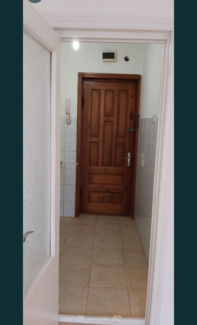 Vand garsoniera in zona CET Constanta - Poză 1