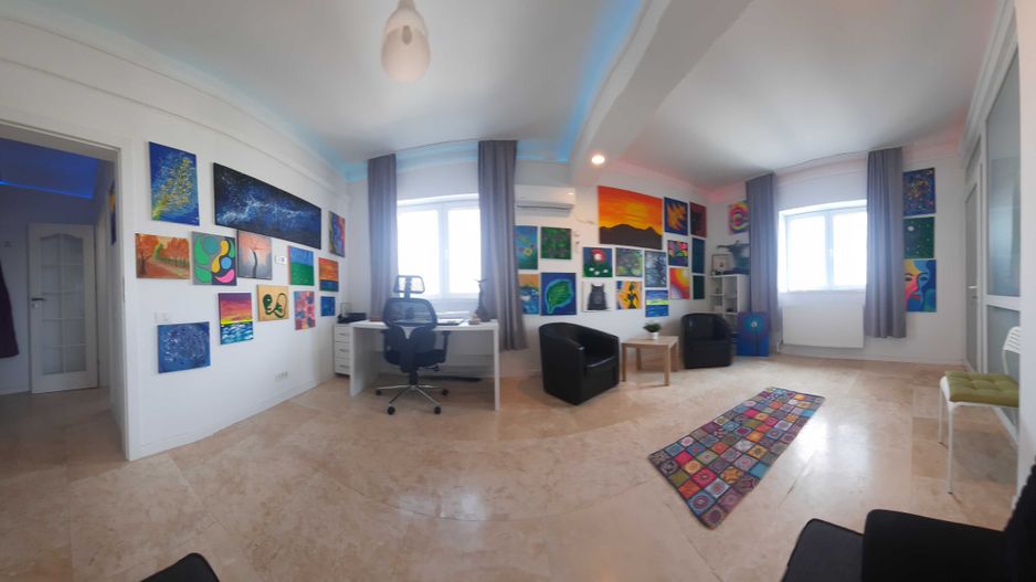 Studio Piata Romana, renovat complet, vedere panoramică dublă - Poză 1