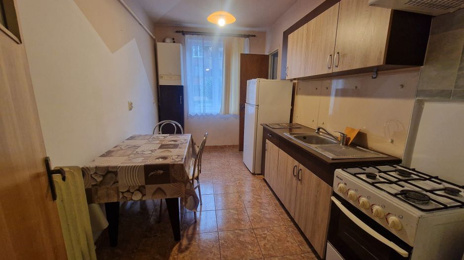 Apartament 2 camere de inchiriat in Alba Iulia,  zona Hotel Cetate - Poză 7