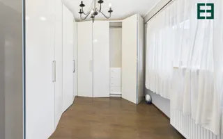 Apartament cu 3 camere etajul 1 cartierul Aradul Nou - Arad - Poză 18