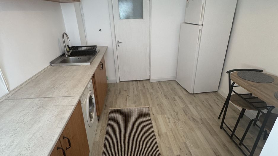 De închiriat apartament 2 camere – Sos. București, deasupra CEC Bank - Poză 4