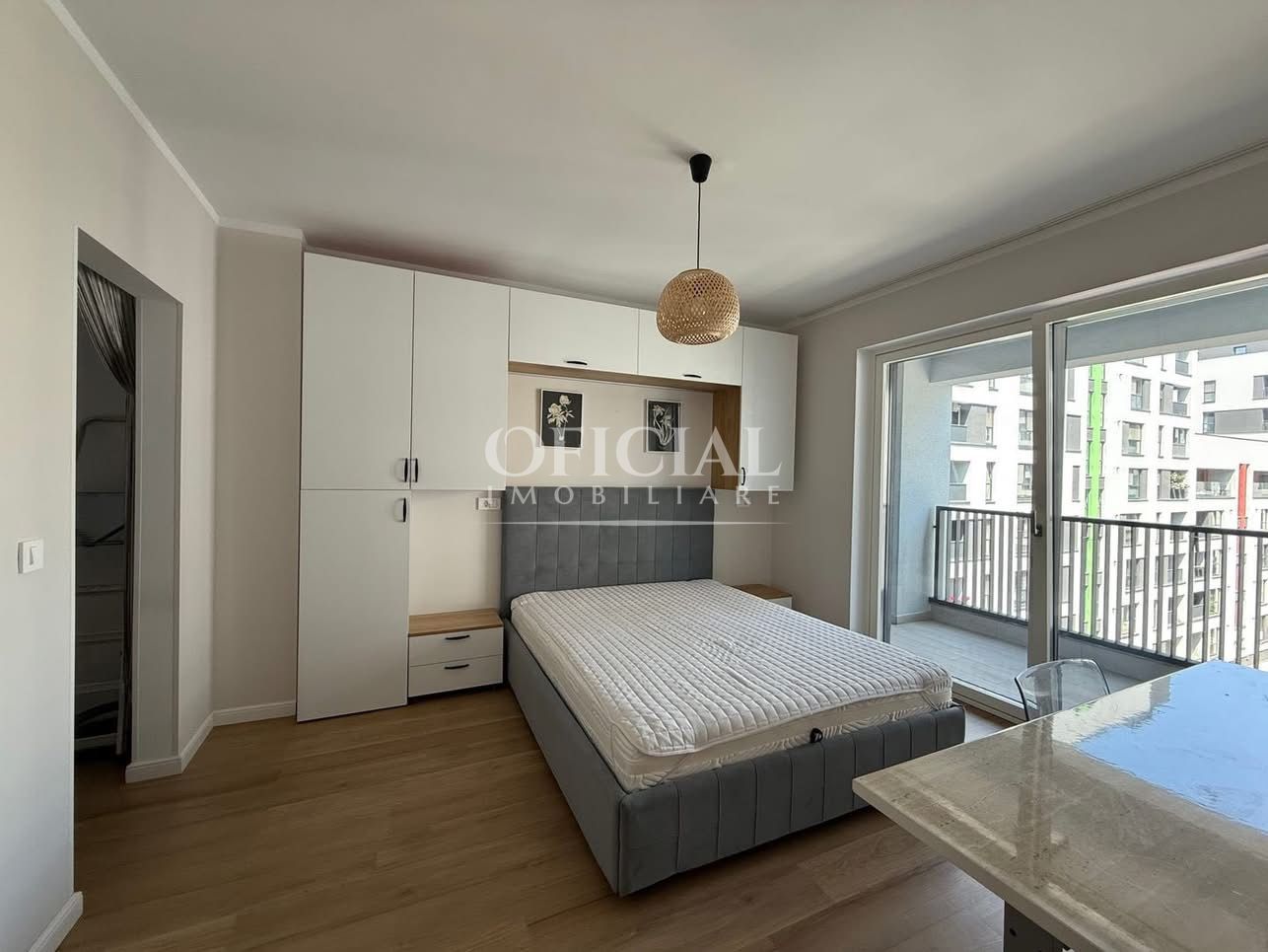 Apartament 3 Camere | 77 Mp | Garaj |  Zona VIVO COLUMNA - Poză 1