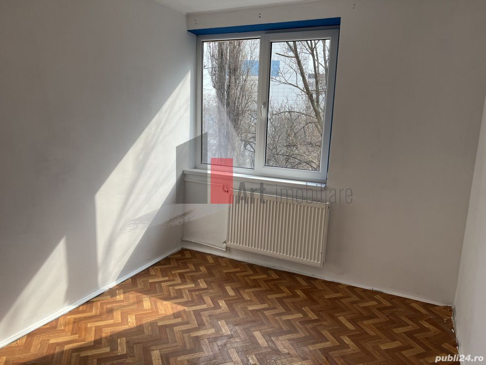 Apartament ultracentral 3 camere - Poză 3