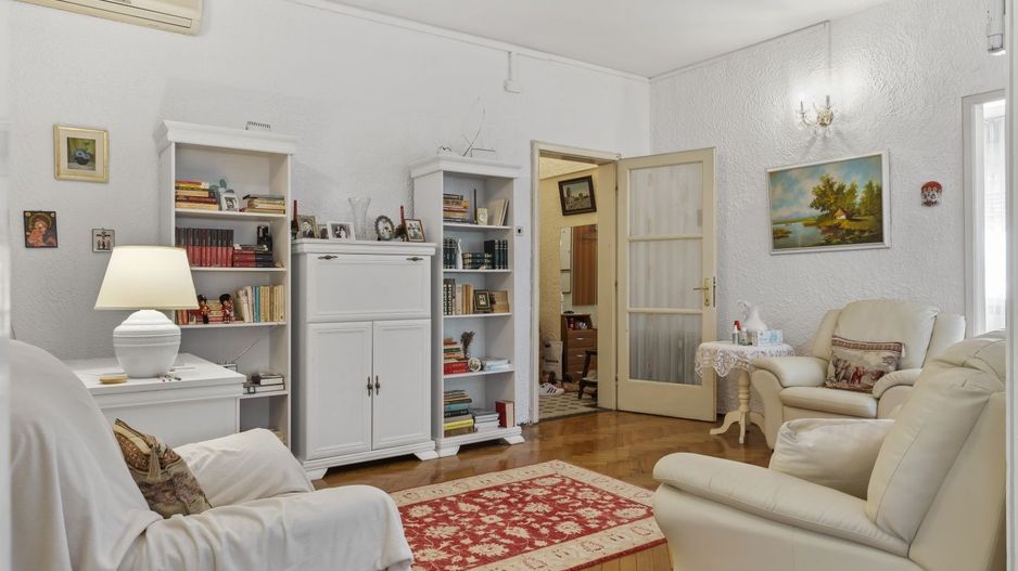 Vând apartament lux - Poză 3