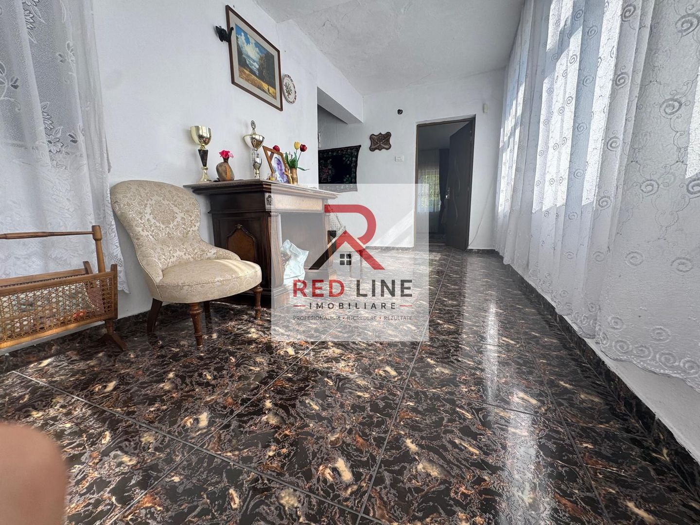 Casa în satul Prejna, comuna Balta, județul Mehedinți - Poză 1