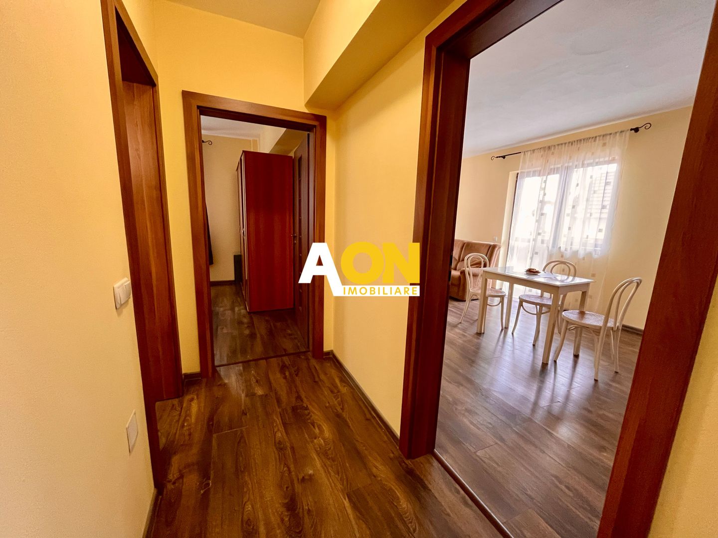 Apartament Cu 2 Camere, Etaj 1, Centru - Poză 3