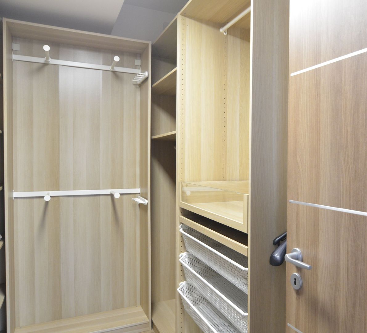 Inchiriem vila spatioasa singur in curte zona Tunari - Poză 30