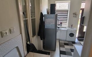 Apartament cu pivniță, mansardă și teren în curte comună. Central Cluj - Poză 5