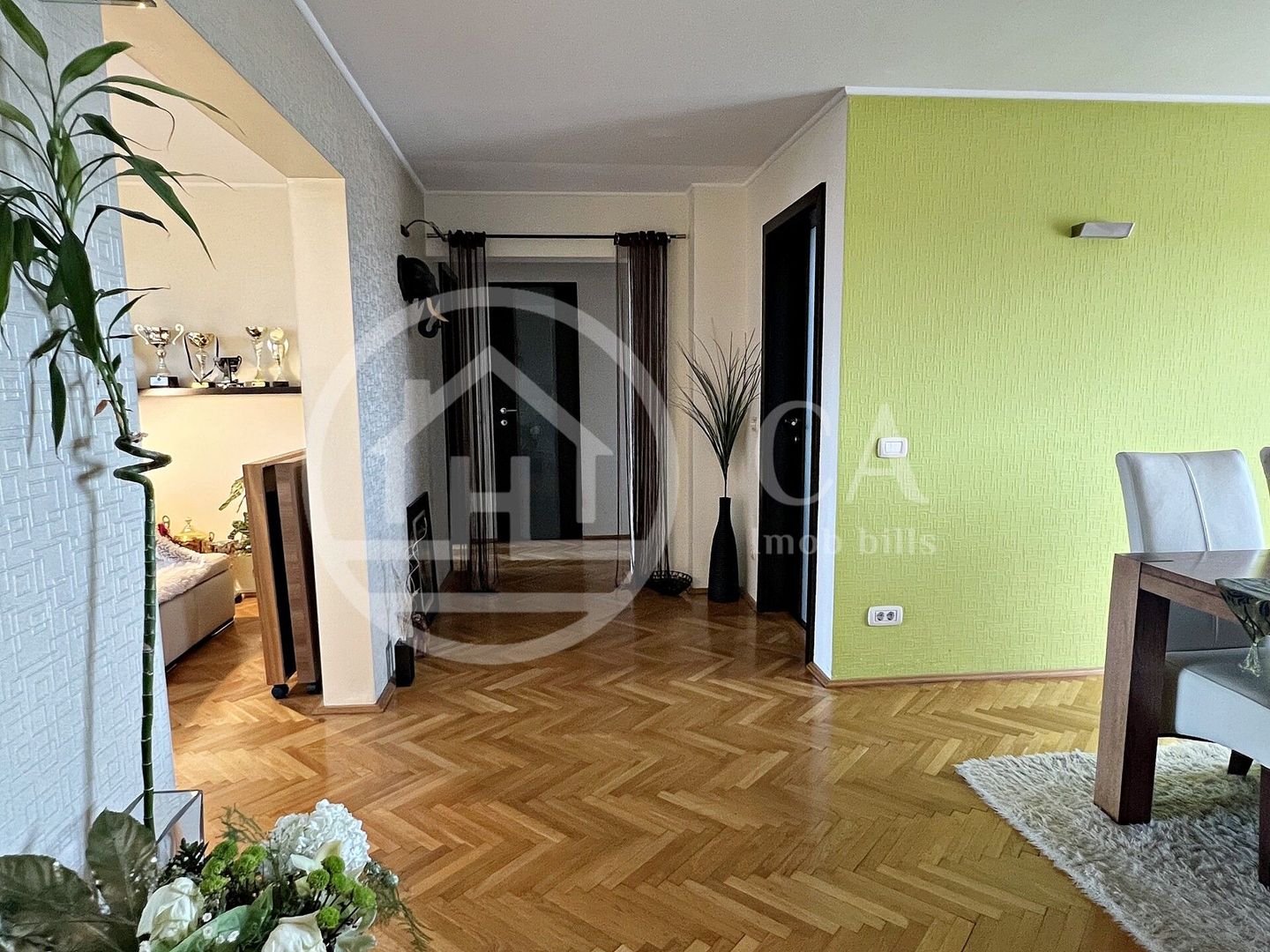 Apartament de inchiriat cu 4 camere in zona ultracentrala, Oradea - Poză 8