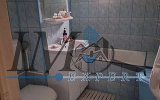 Apartament 3 camere suprafata 75 mp zona Cetate Piata et. 3 - Poză 6