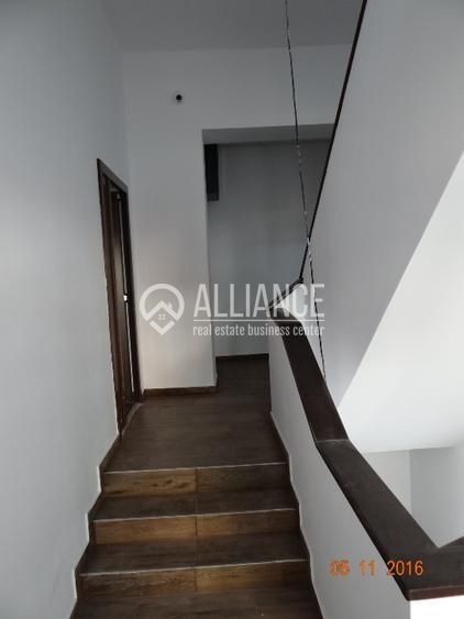 Spatii birouri si comerciale in cladire birouri ultracentral,langa magazin Tomis - Poză 7