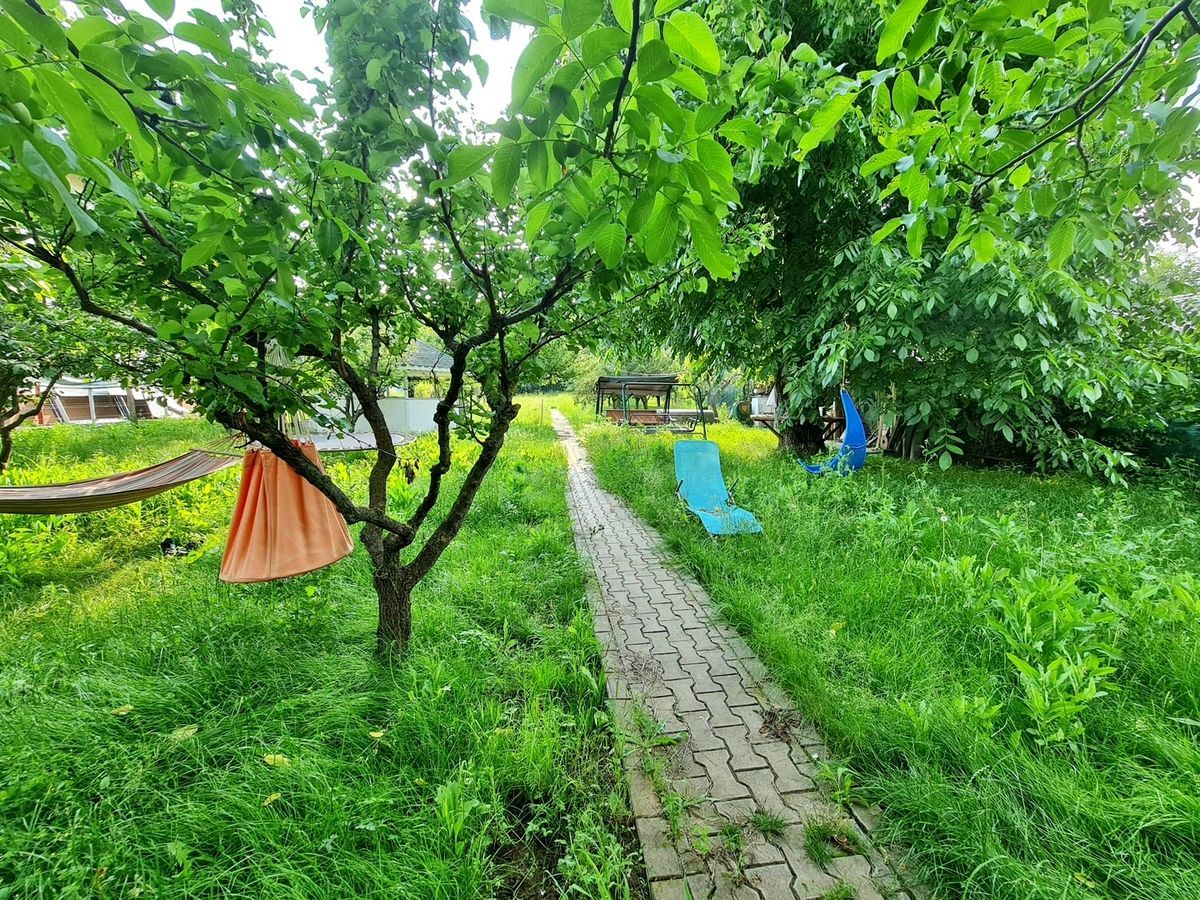 Casa in zona centralain vecinatatea padurii - Poză 9