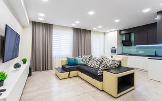 Vânzare, apartament, 3 camere str. Mihail Sadoveanu, Ciocana - Poză 1