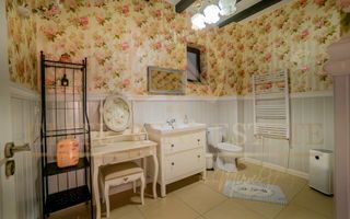 Cumpana - Casa Ideală pentru două familii. - Poză 9