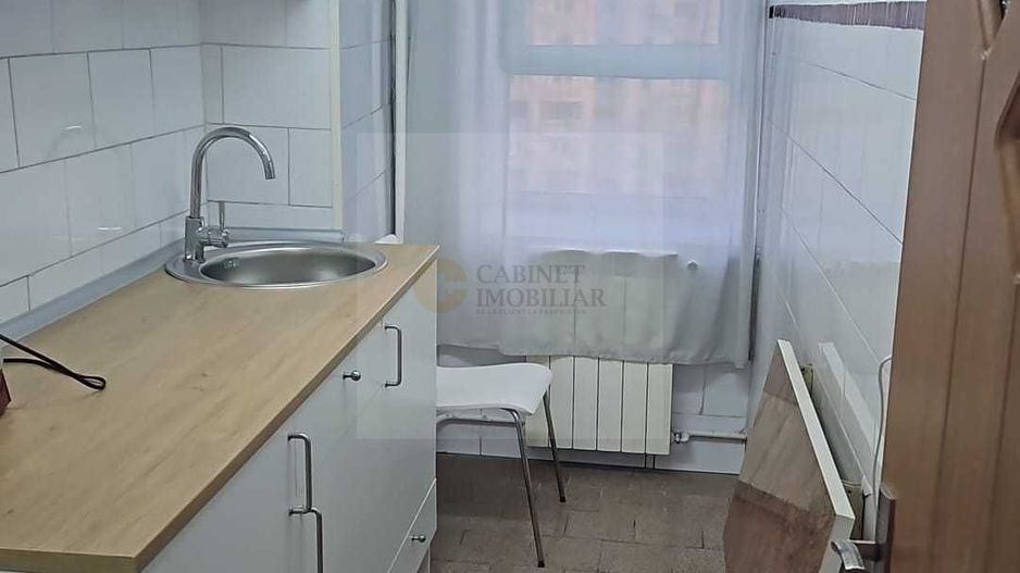 Poziție excelentă | Garsonieră cu vedere superbă | rond Alba Iulia - Poză 4