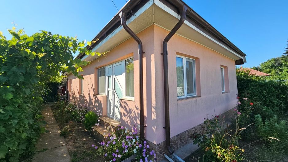 Munteni-Buzau - Casă 4 camere, 80 mp cu teren de 1.912 mp - Poză 1