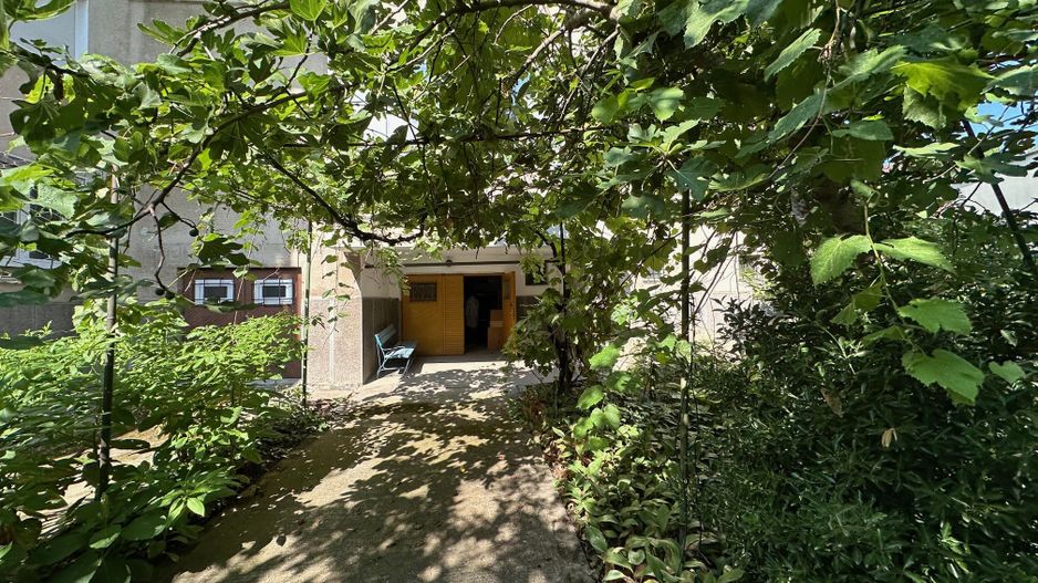 Apartament 5 camere in imobil tip asociatie zona Centrala - Poză 30