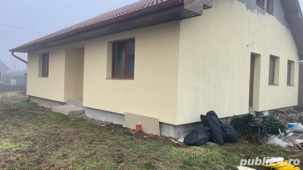 Vand casă in Lazuri - Poză 2