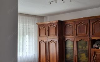 Apartament 3 camere - renovat - Poză 2