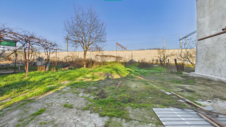 Teren de inchiriat pe 6 Vanatori - Poză 3