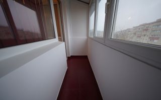 Eroii Revolutiei - Apartament cu 2 camere, decomandat, Comision 0% - Poză 19