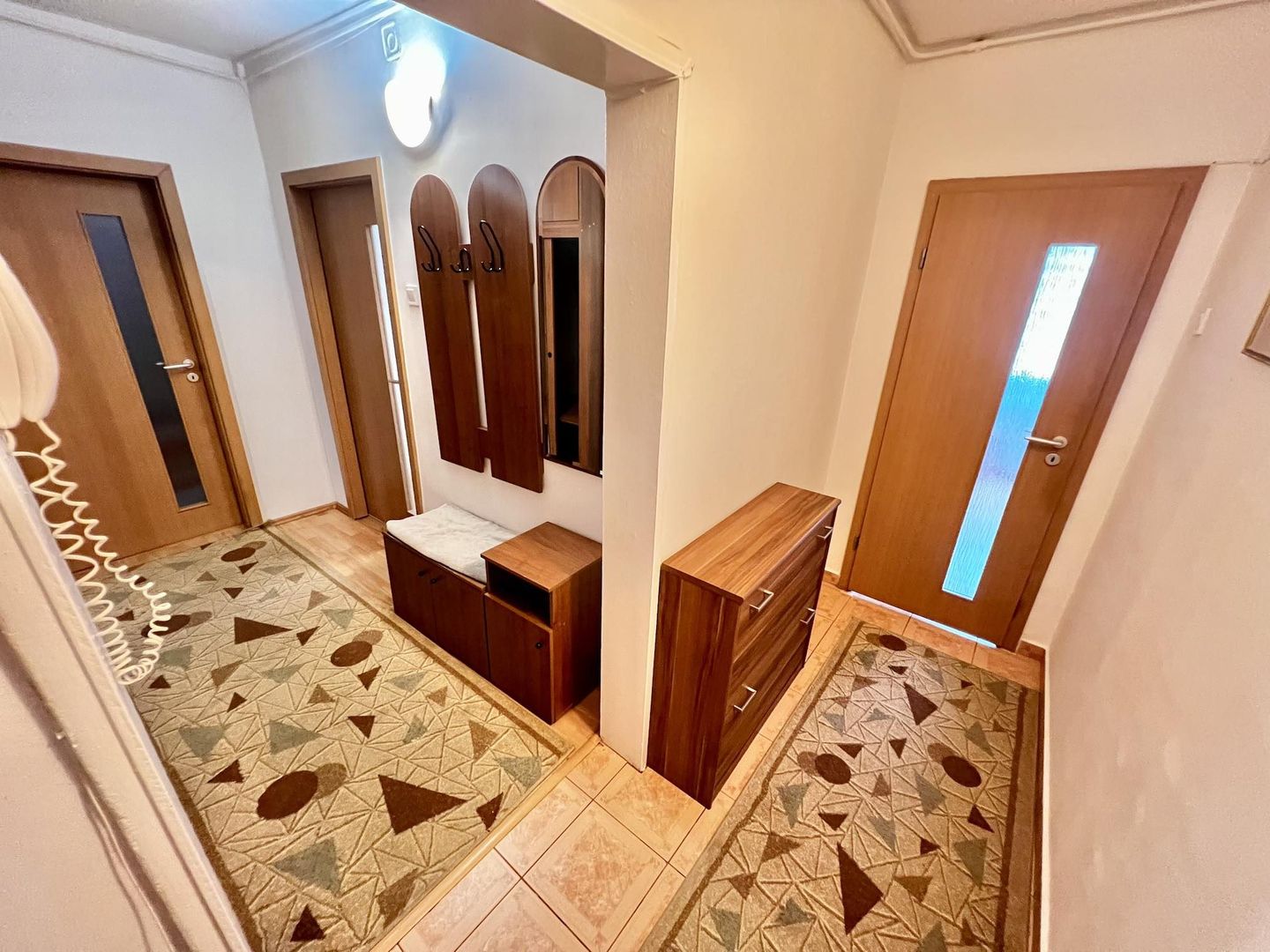 Apartament 2 camere - 58mp - balcon 5mp - Poză 3