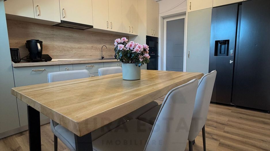 Apartament premium 4 camere 3 dormitoare 2 bai 116 mp in Kogalniceanu - Poză 3
