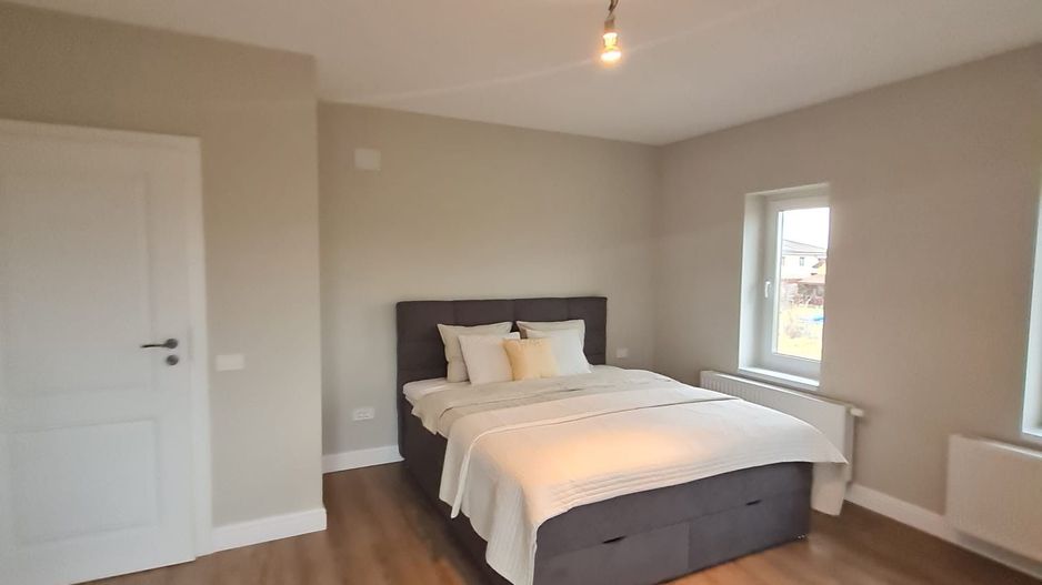 Casă ultrafinisata in zona Parcului central Dumbravita - Poză 16