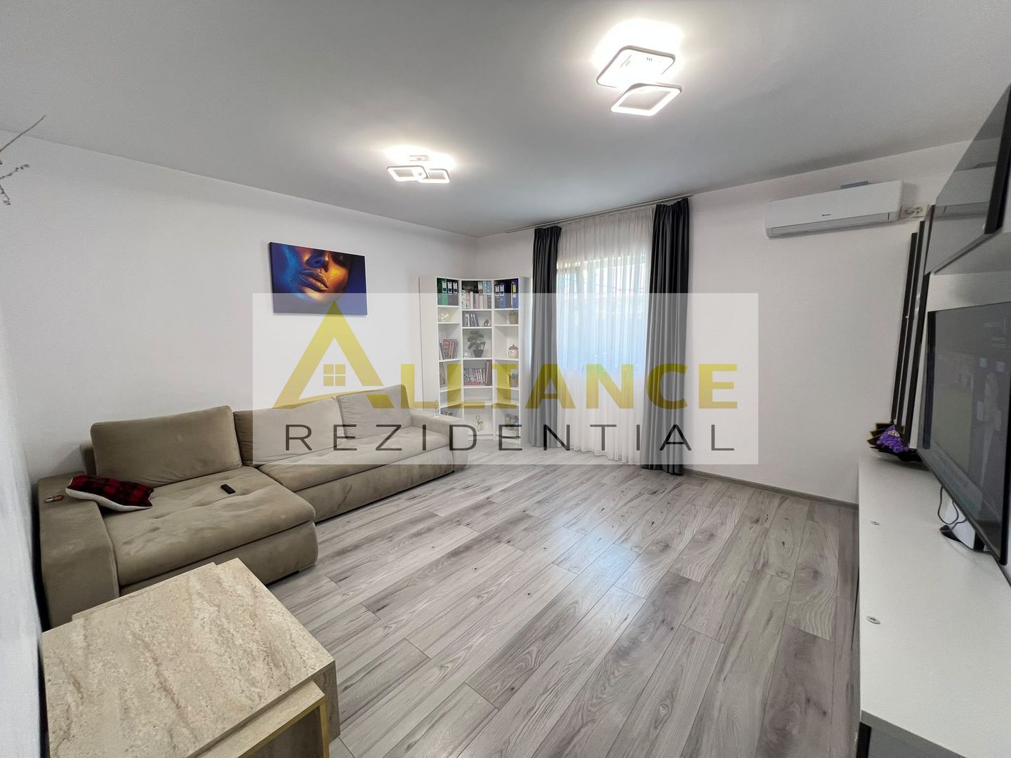 CASA PARTER MOBILATA SI UTILATA -3 CAMERE- TEREN 300MP - Poză 8