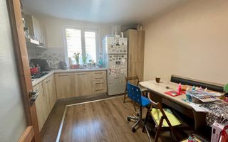 Imobil cu multiple posibilități de utilizare, cu doua locuri de parcare in curte - Poză 29