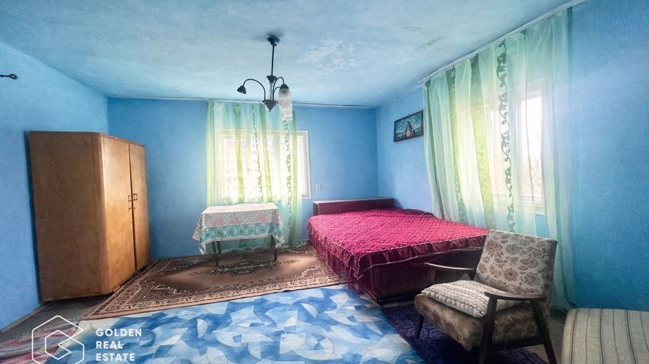 Casă cu teren generos 1.944 mp, Măgulicea, Vârfurile - Poză 10