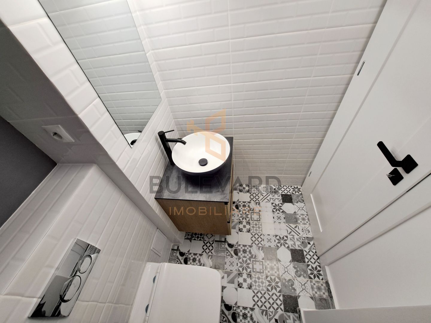 Nou pe piata! Apartament 3 camere zona Piata Cipariu! Renovat! - Poză 3