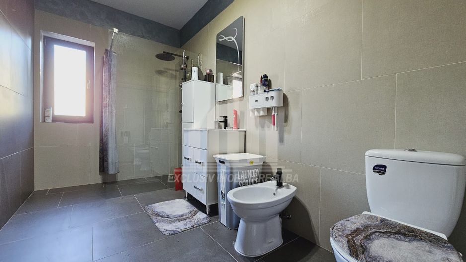 Apartment cu 3 camere decomandate, Centru - Poză 8