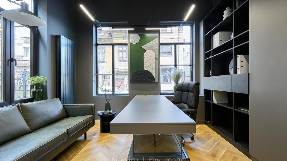 Birou amenajat | Mobilat si utilat | Cladire consolidata si renovata - Poză 5