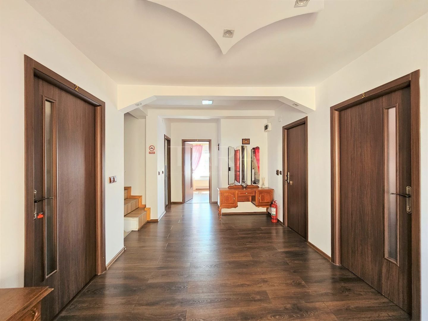 Apartament cu 7 camere de vânzare în Borhanci - Oportunitate unică! - Poză 37