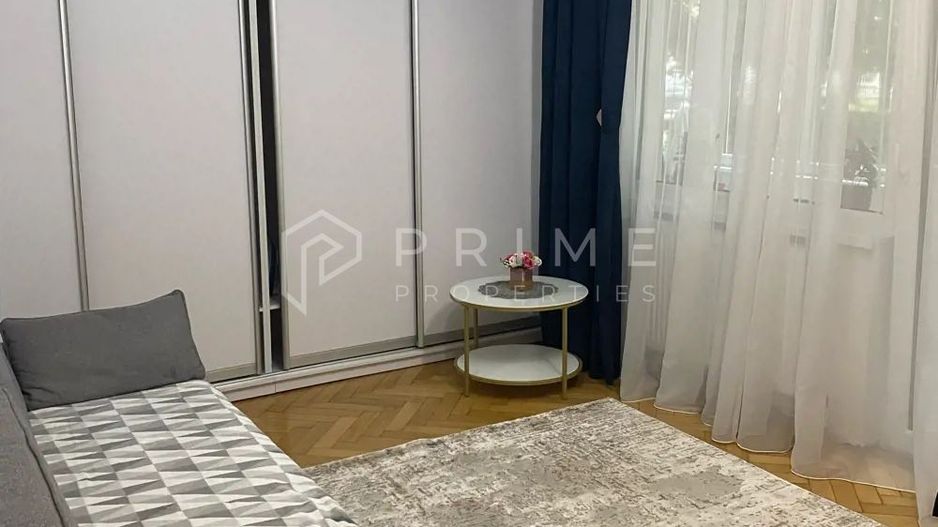 Apartament 3 camere complet renovat și mobilat – zona Dâmbu Pietros - Poză 3