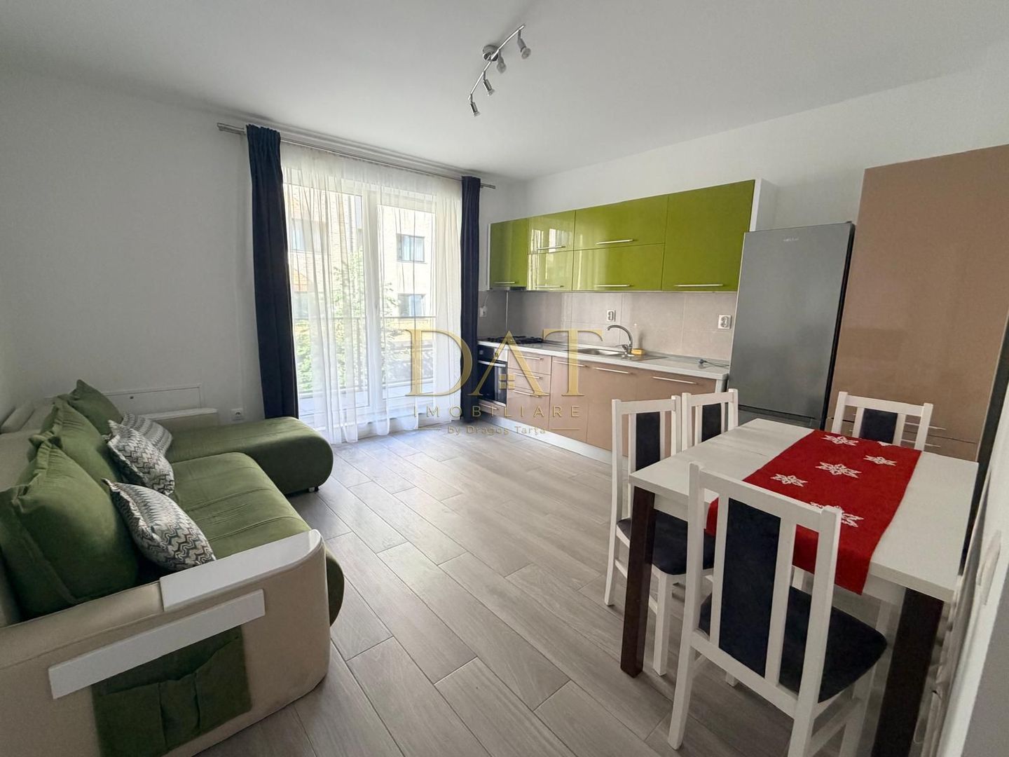 Apartament 2 camere | la cheie | etaj intermediar | Beta Residence - Poză 1