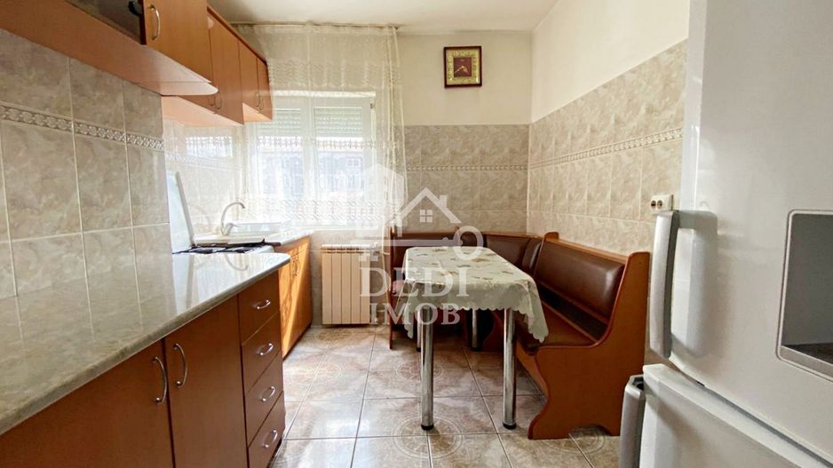 Apartament 2 camere de inchiriat in zona Rogerius, Oradea - Poză 6