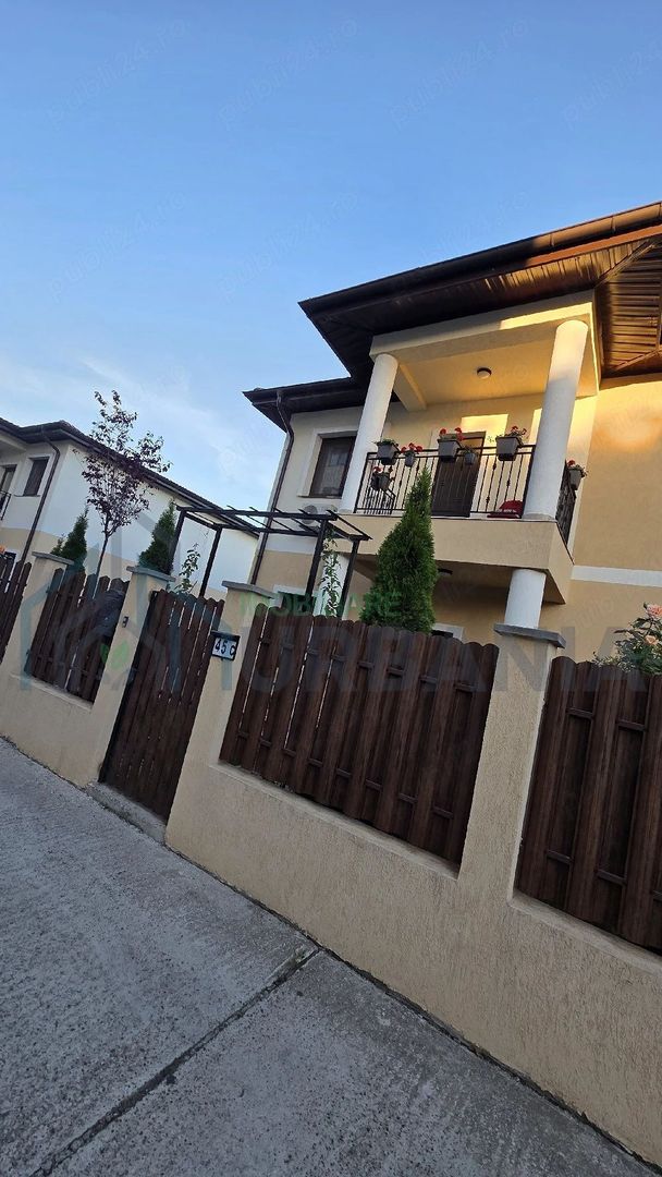 Casă duplex în complex nou cu bariere, Valea Adâncă, la 4,8 km de Palas - Poză 1