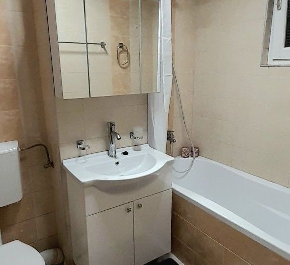 De vanzare Apartament 2 camere Apusului - Poză 8