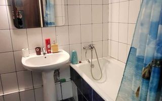Inchiriez Apartament cu 2 camere-Fainari - Poză 6