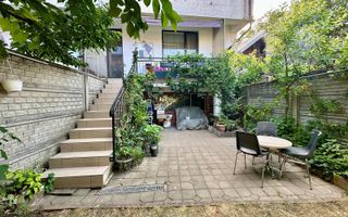 Oportunitate Rară | Apartament de 4 camere cu curte | Damaroaia - Poză 8